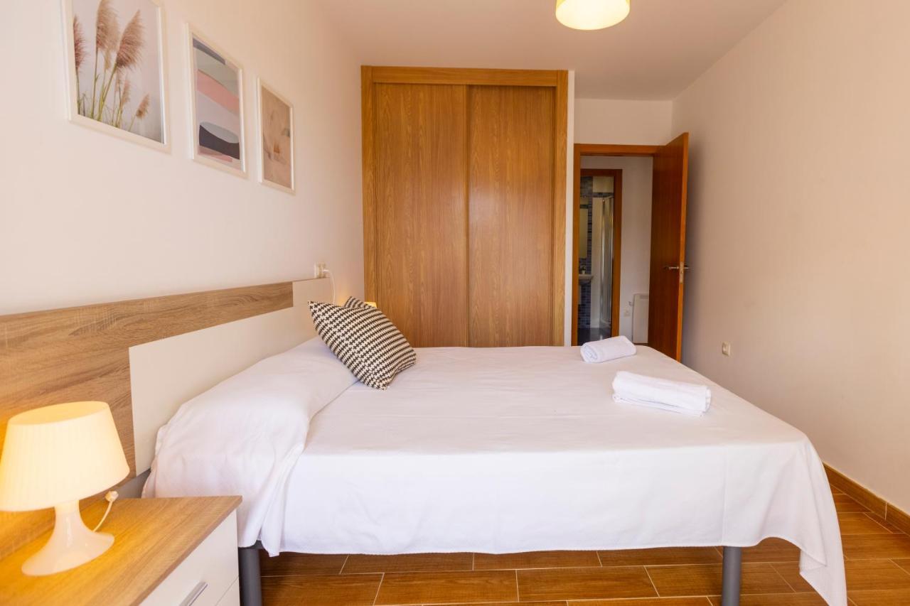 Apartagal-Playa De Llas, Foz Exterior foto